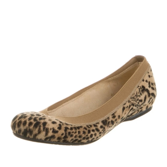Stuart Weitzman Leopard Print Suede Stretch Flat - Picture 2 of 6